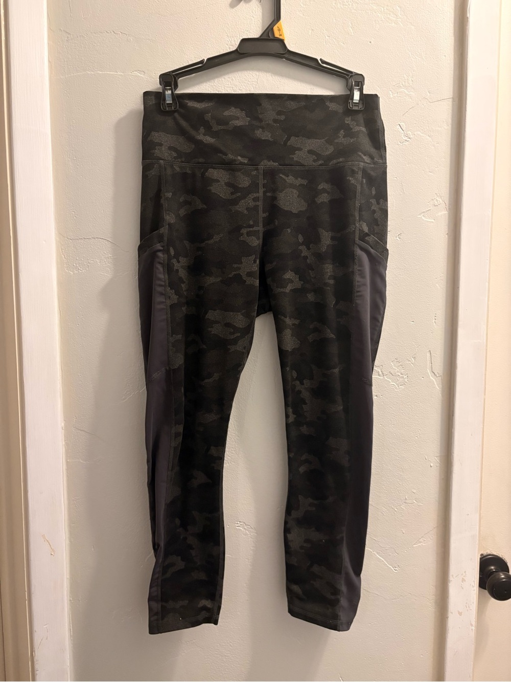 Fabletics Camo Leggings with Side Pockets